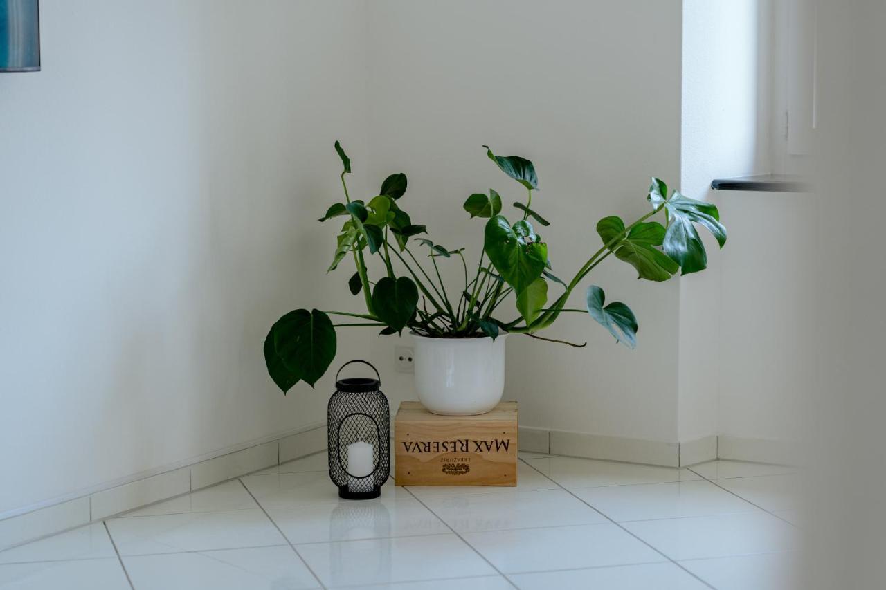 Apartment In The City Center With Free Parking Bienne Extérieur photo