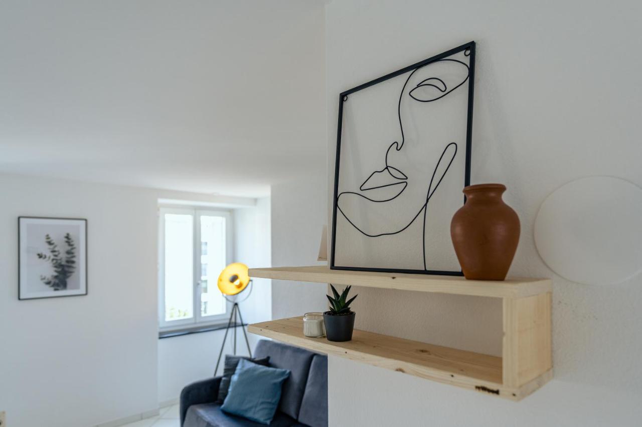 Apartment In The City Center With Free Parking Bienne Extérieur photo